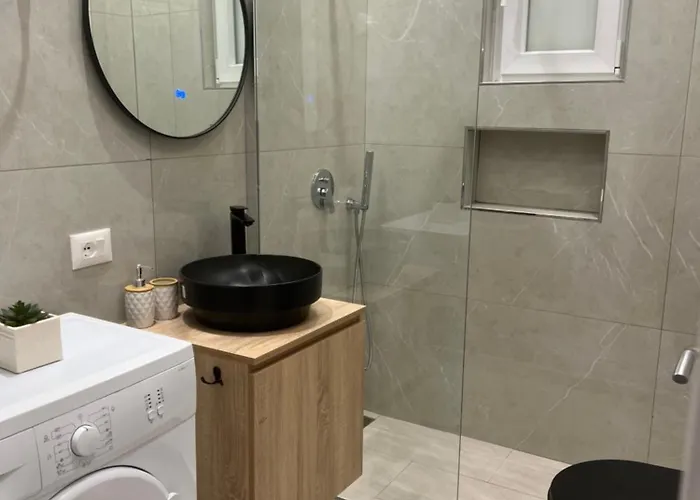 Cozy Studio Near Us Embassy In Tirana