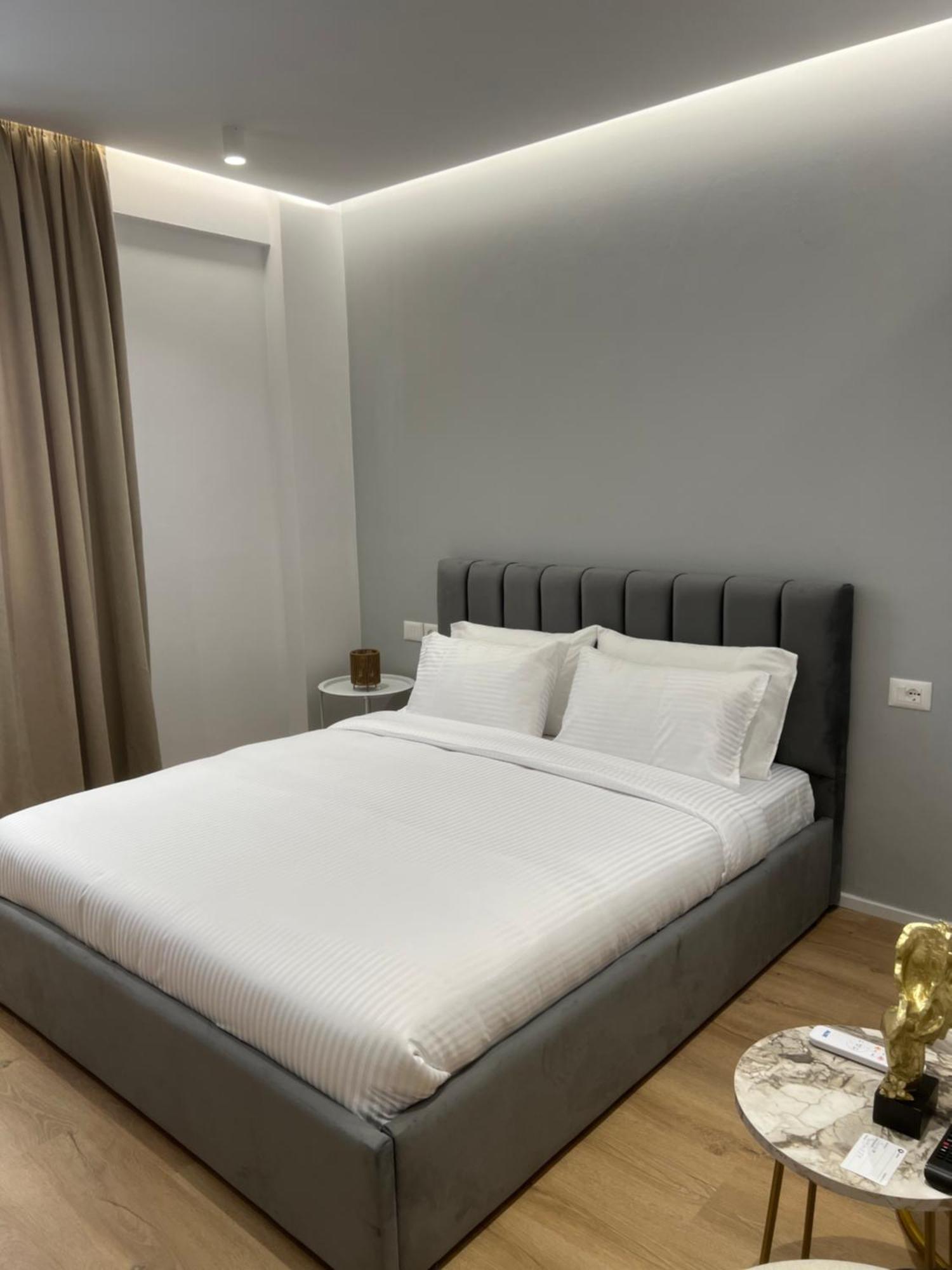 Cozy Near Us Embassy In Apartment